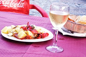 Essen im Urlaub Essen in entspannter Urlaubsatmosphäre